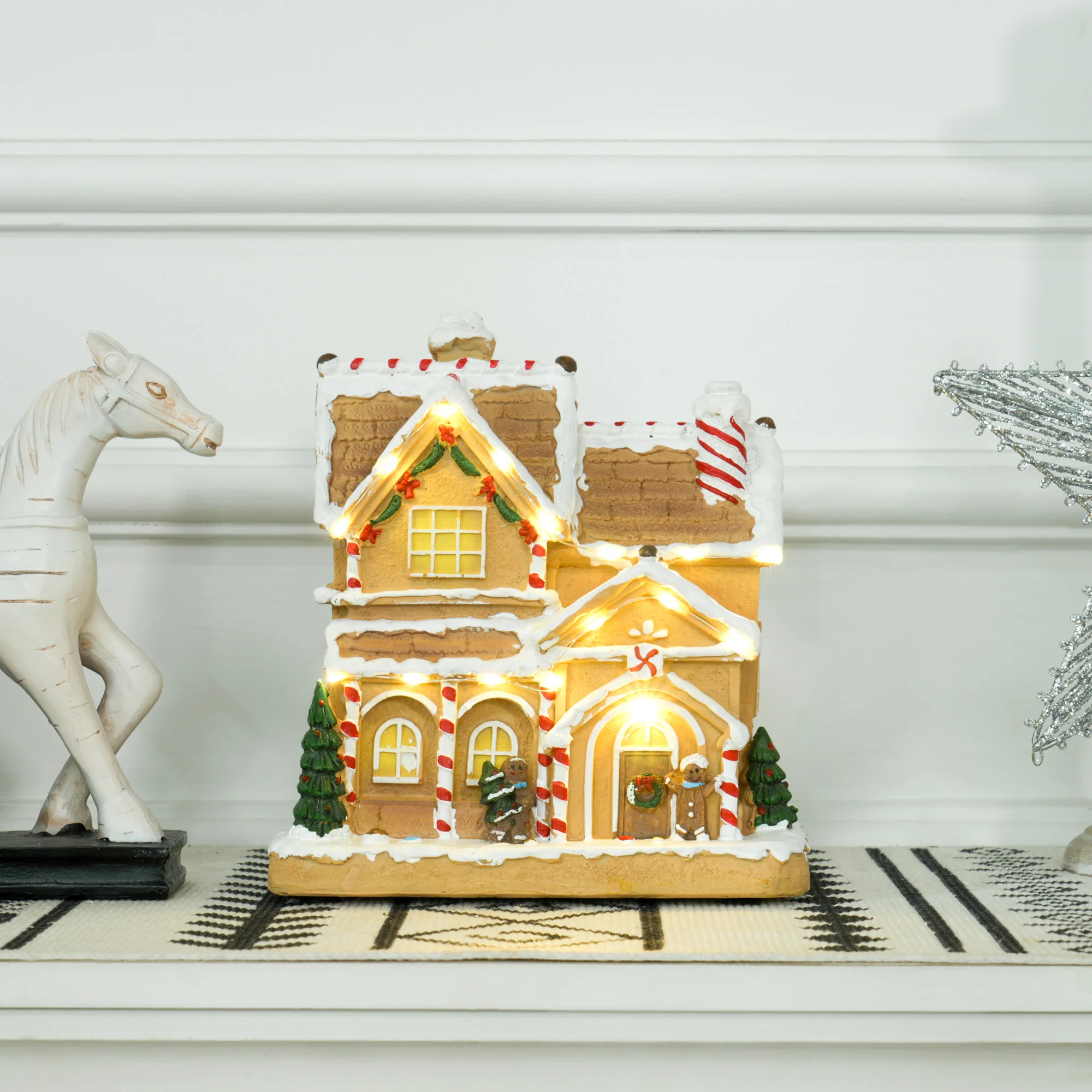 Gingerbread House Miniature Christmas Scene - 22.5cm - Image 10