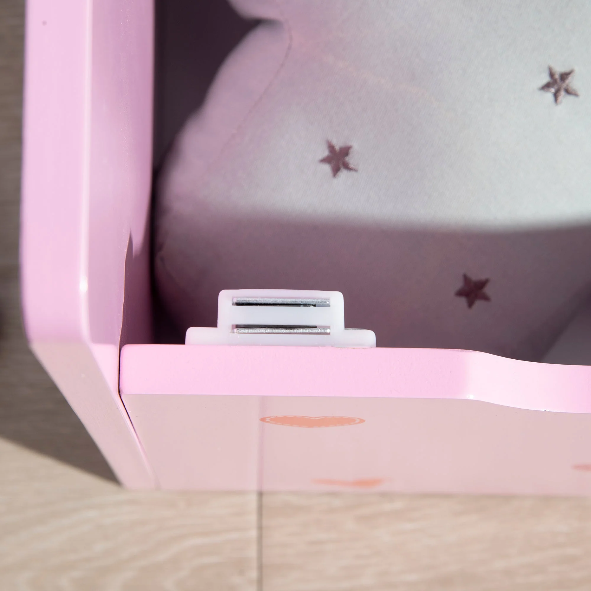 ZONEKIZ 2-in-1 Kids Storage Bench - Image 8