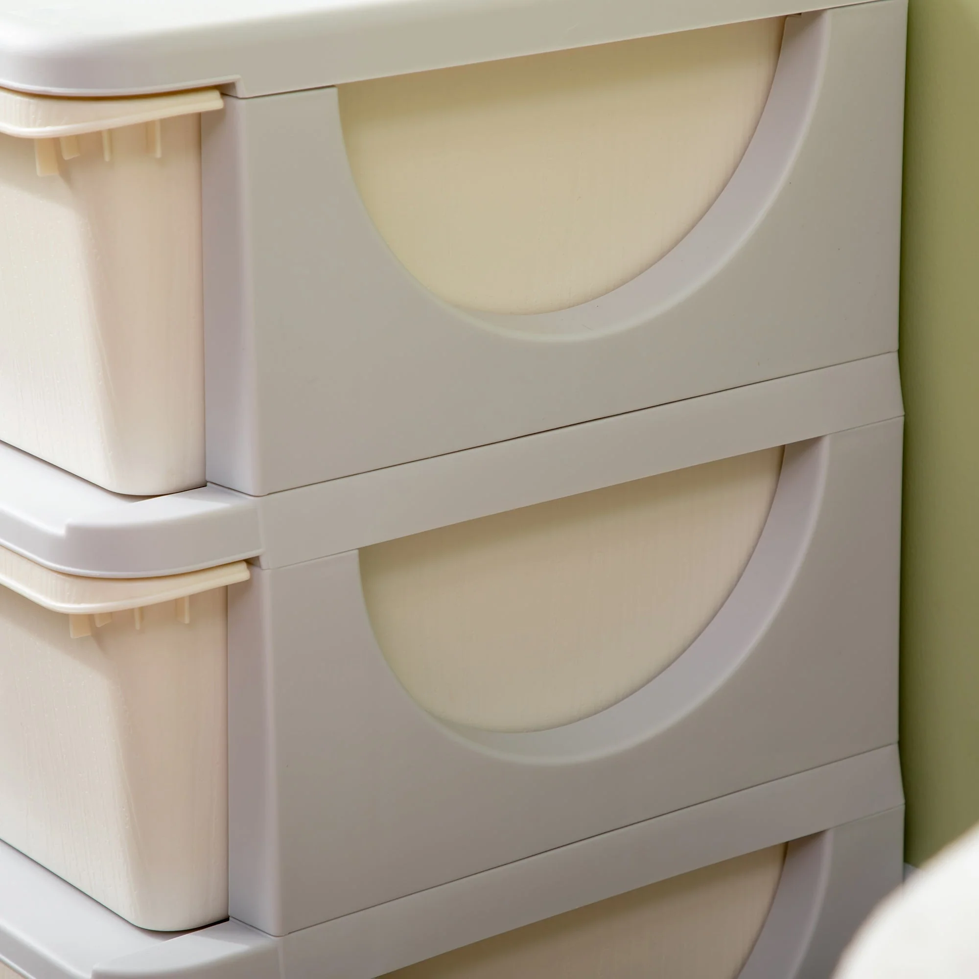 ZONEKIZ Kids Storage Units with Drawers 3 Tier Chest Vertical Dresser Tower Toy Organiser for Nursery Playroom Kindergarten White - Image 8
